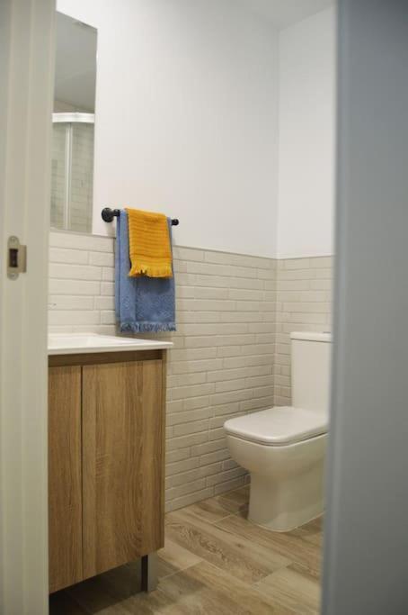 Apartamento Ana'S Cerca Del Parque Tecnologico Málaga Buitenkant foto